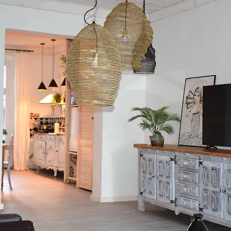 W Fabryce Czekolady Апартаменты Бытом